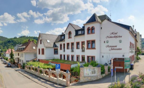 Отель Hotel Naheschlößchen  Бад-Мюнстер-На-Штайн-Эбернбурге